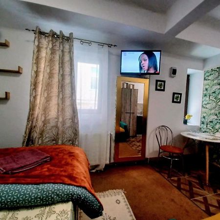 Studio Republicii Appartamento Braşov Esterno foto