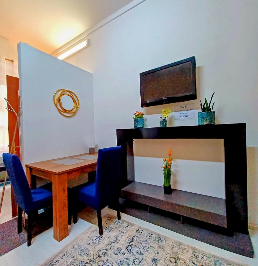 Studio Republicii Appartamento Braşov Esterno foto
